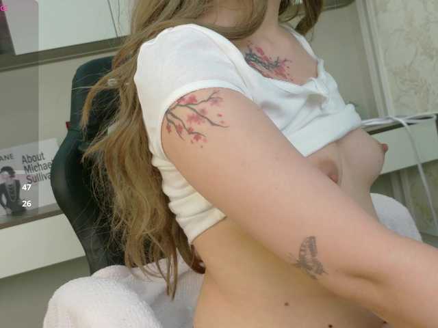 sakuraclover live cam on BongaCams