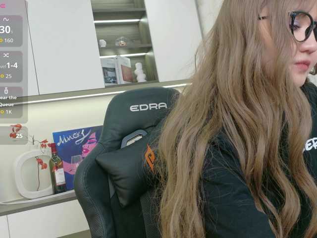 sakuraclover live cam on BongaCams