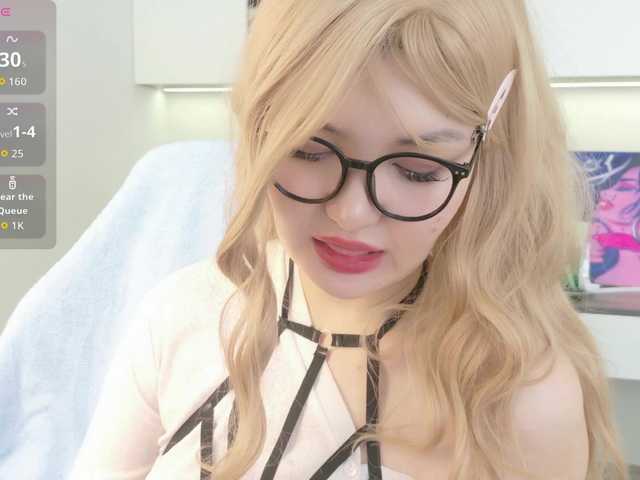 sakuraclover live cam on BongaCams
