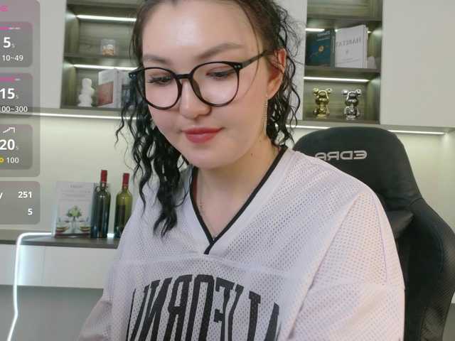 sakuraclover live cam on BongaCams
