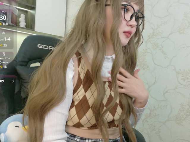 sakuraclover live cam on BongaCams
