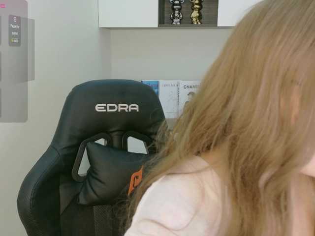 sakuraclover live webcam show