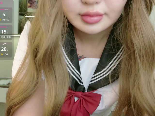 sakuraclover live cam on BongaCams