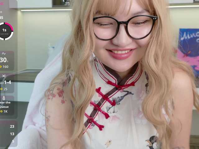 sakuraclover live cam on BongaCams