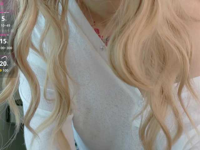sakuraclover live cam on BongaCams