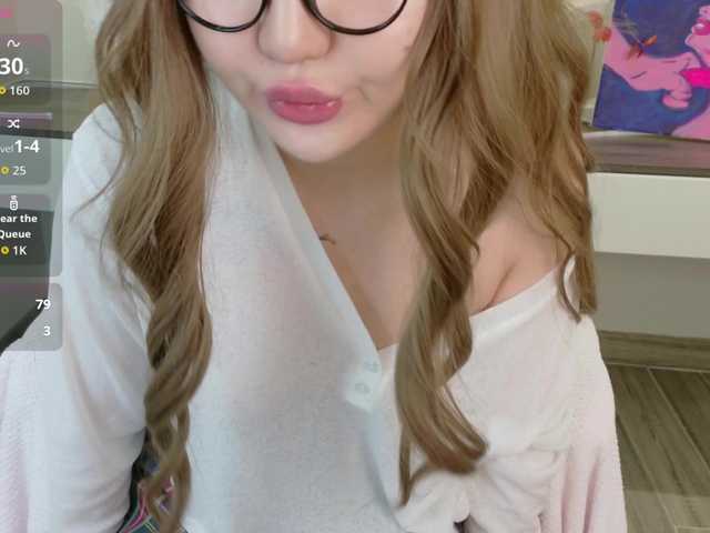 sakuraclover live cam on BongaCams