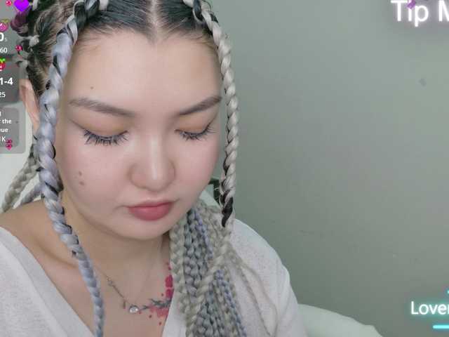 sakuraclover live cam on BongaCams