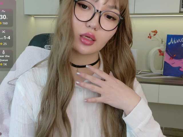sakuraclover live cam on BongaCams
