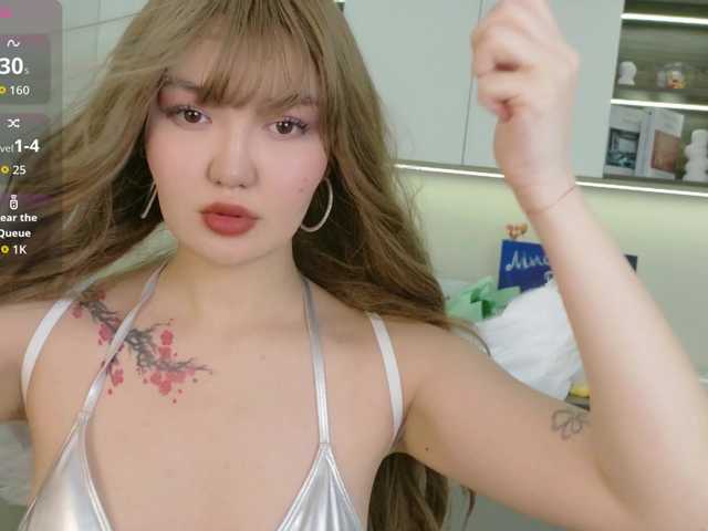 sakuraclover live cam on BongaCams