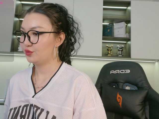 sakuraclover live cam on BongaCams