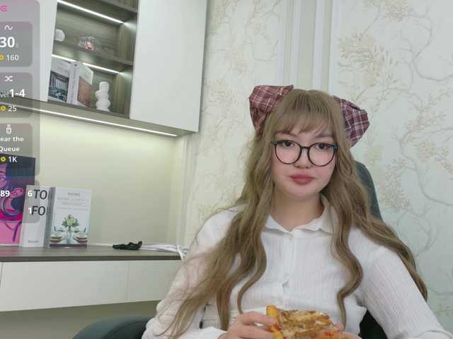 sakuraclover live cam on BongaCams
