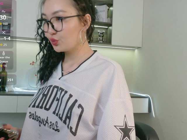 sakuraclover live cam on BongaCams