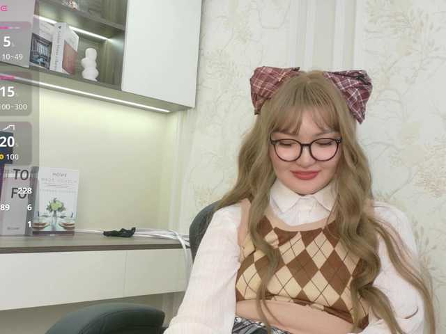 sakuraclover live webcam show
