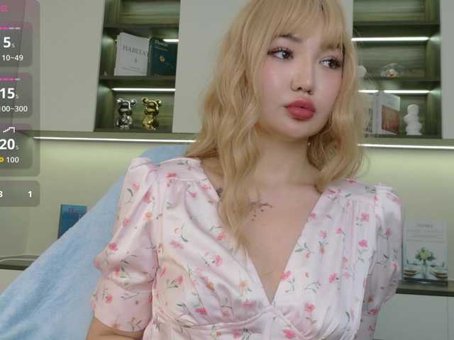 sakuraclover live cam on BongaCams