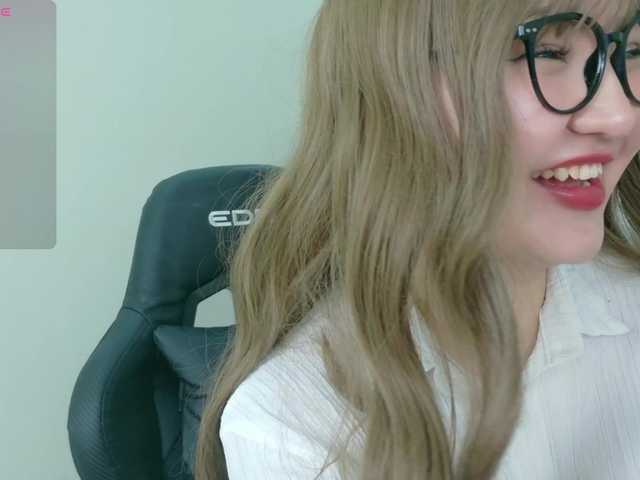 sakuraclover live webcam show