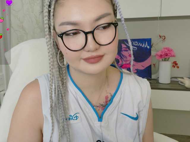 sakuraclover live cam on BongaCams