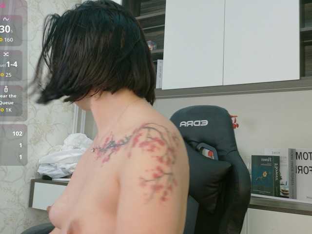 sakuraclover live cam on BongaCams