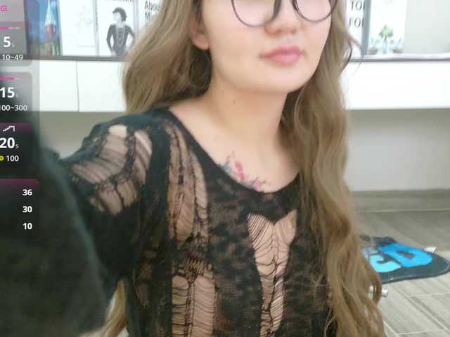 sakuraclover live cam on BongaCams