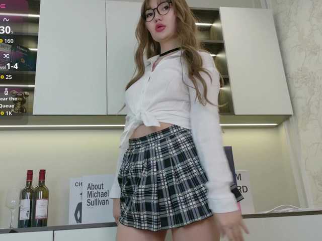 sakuraclover live cam on BongaCams