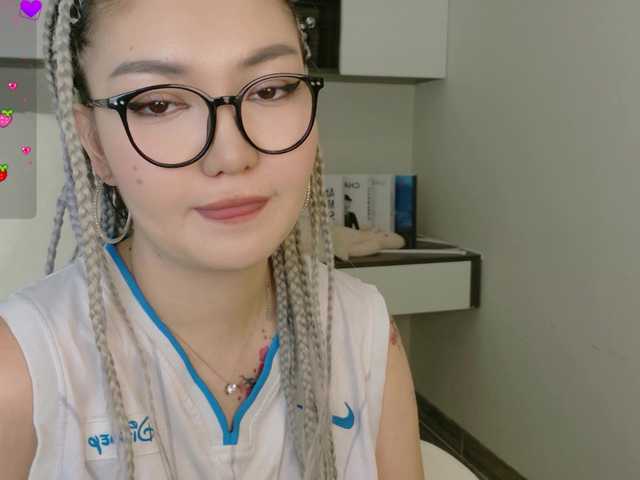 sakuraclover live cam on BongaCams