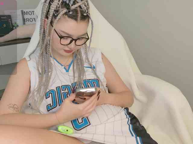 sakuraclover webcam