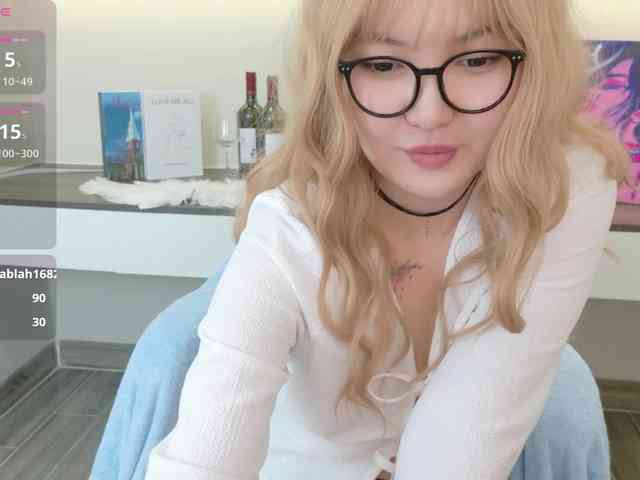 sakuraclover webcam