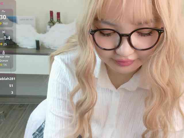 sakuraclover webcam