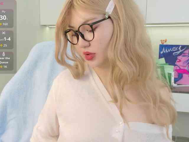sakuraclover Sex Cam Show
