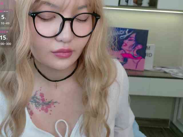 sakuraclover webcam