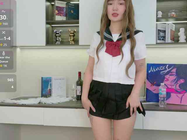Model: sakuraclover