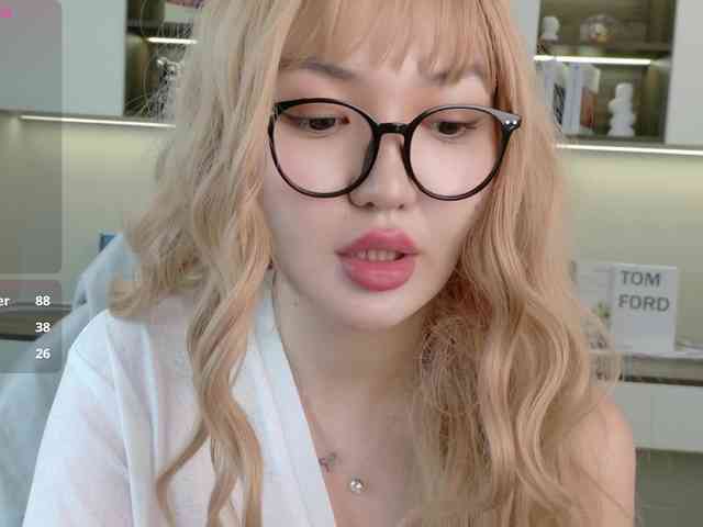 sakuraclover webcam