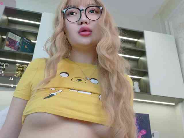sakuraclover webcam