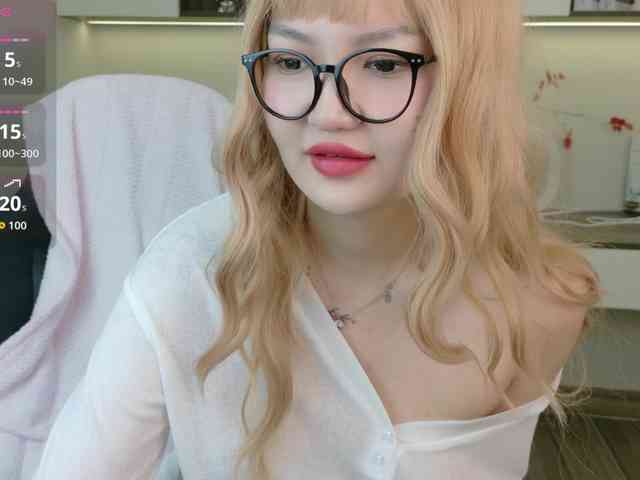 sakuraclover webcam