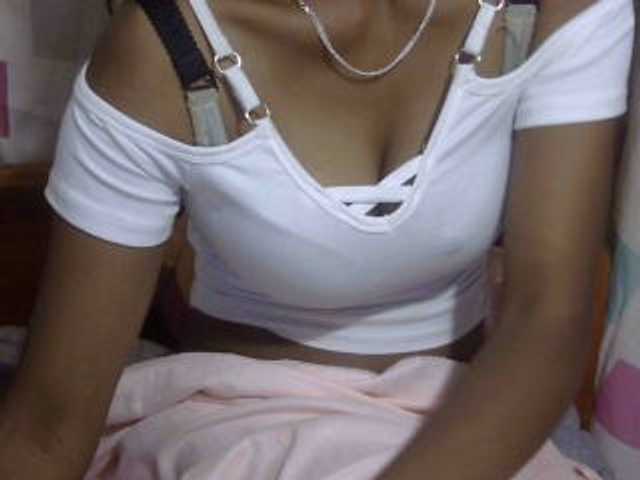 Larissad live cam on BongaCams