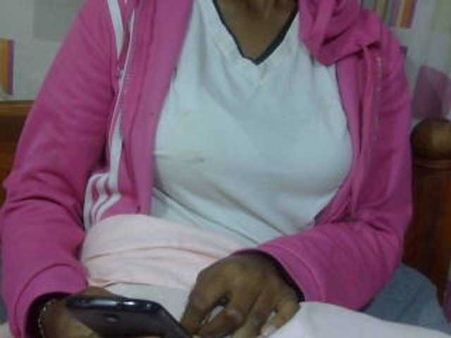 Larissad live cam on BongaCams