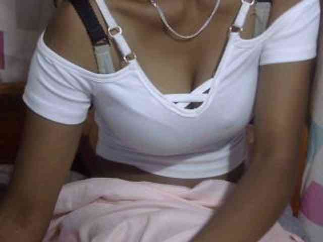 Larissad webcam