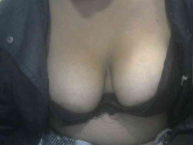Larissad webcam