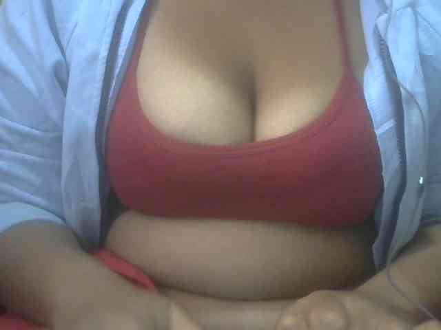 Larissad webcam