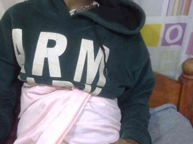 Larissad webcam