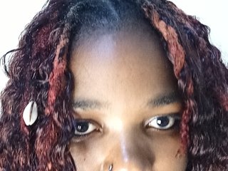Glowgoddes's Live Webcam