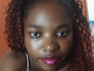 Glowgoddes's Live Webcam