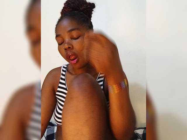 glowgoddes cam belle