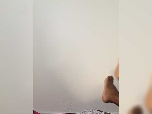 Glowgoddes live cam on BongaCams
