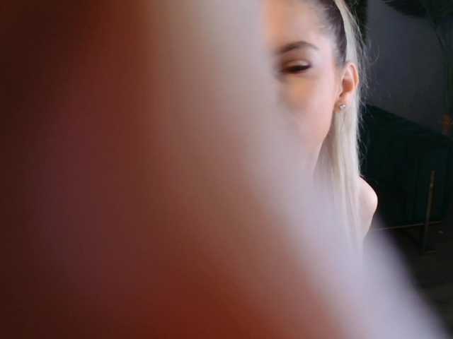 LauraineMisti live cam on BongaCams