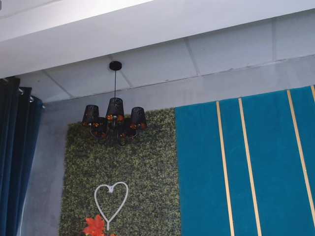 LauraineMisti live cam on BongaCams
