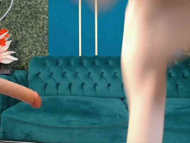 LauraineMisti webcam