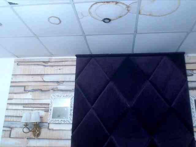 LauraineMisti webcam