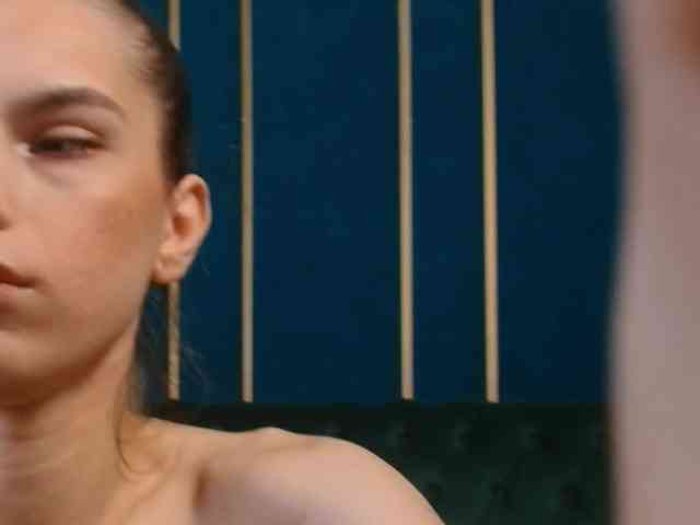 LauraineMisti webcam