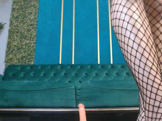 LauraineMisti webcam