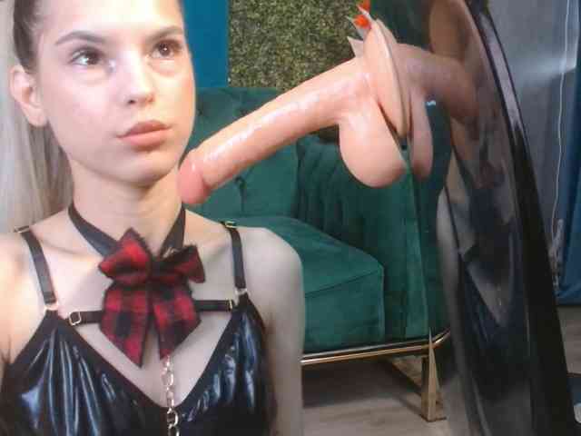 LauraineMisti webcam